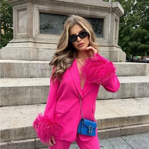 🔥HOT!! 🔥 2 PIECE ZARA NWT Feather Sleeve Blazer Pink & Matching Trousers